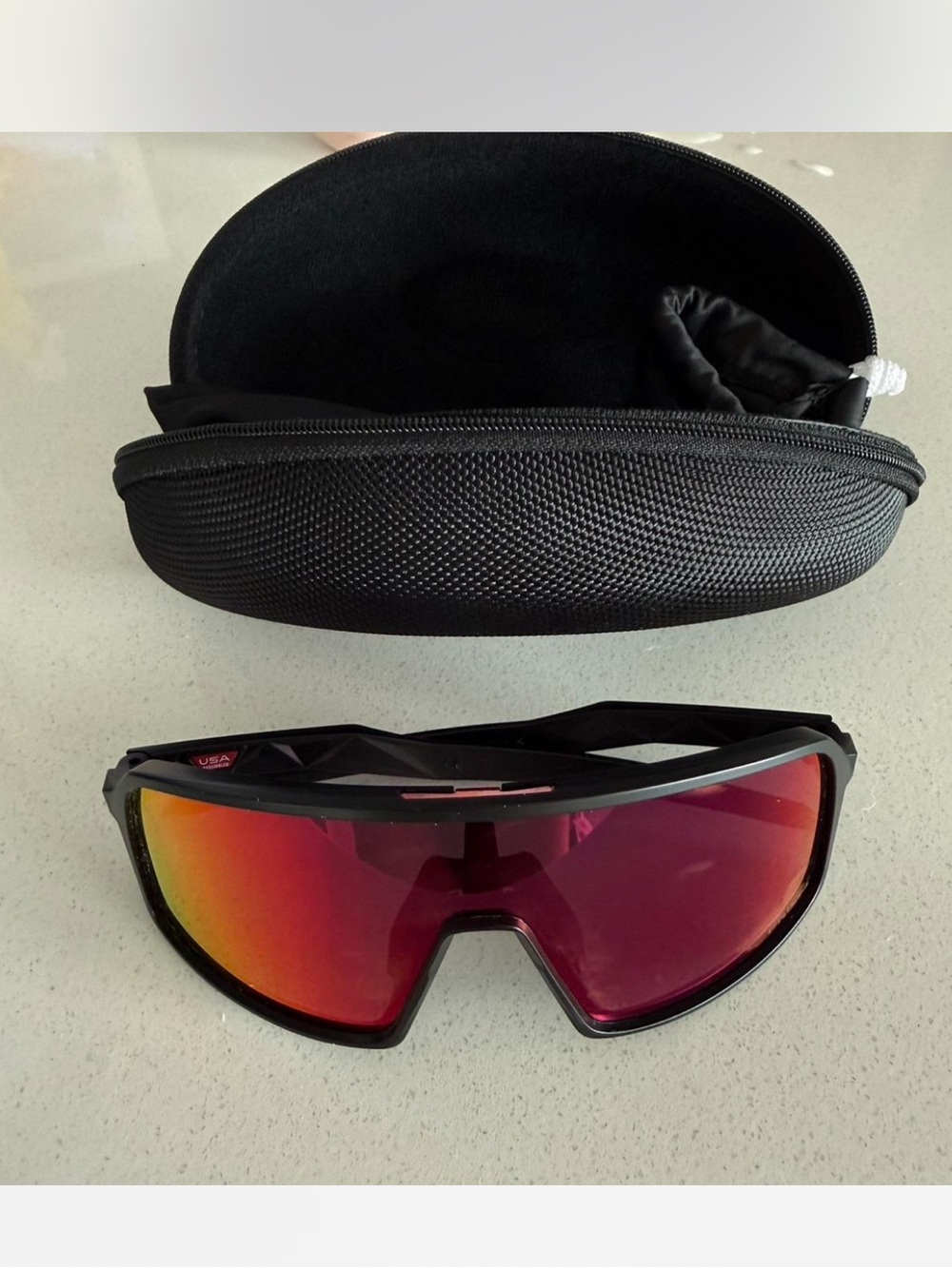 Oakley Sutro Polarized Sports Sunglasses - Red Mirrored Lens